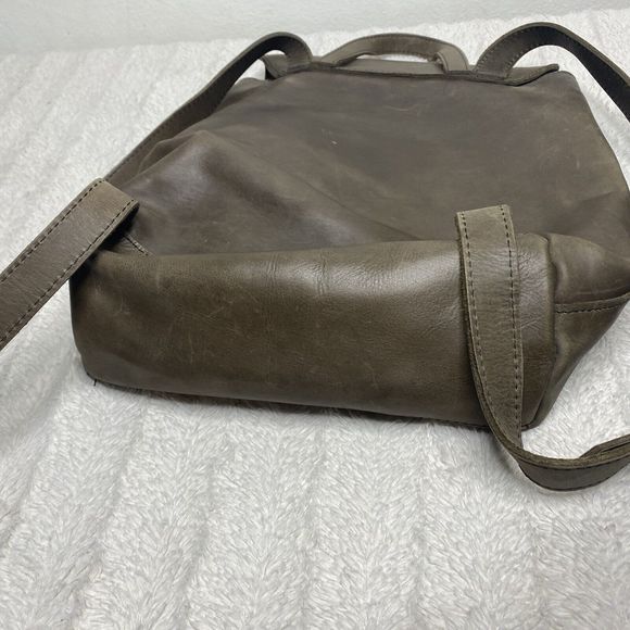Raven + Lily Leather Addis Backpack Handbag Carryall Taupe Brown/Gray Minimalist main image 5